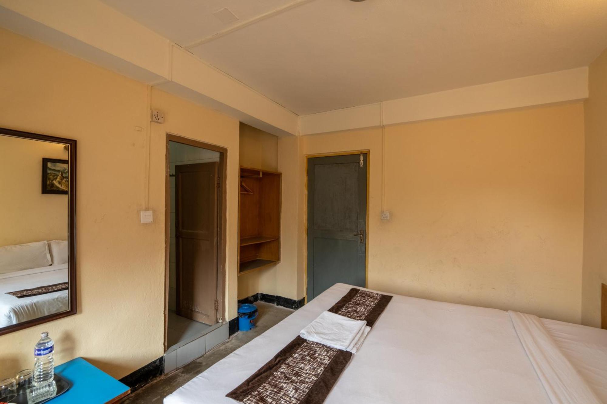 Hotel Nana Kathmandu Exterior photo