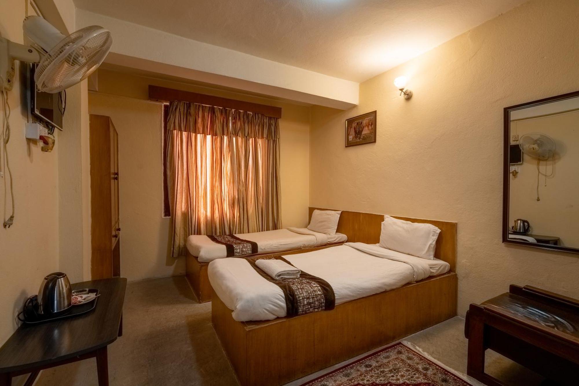 Hotel Nana Kathmandu Exterior photo
